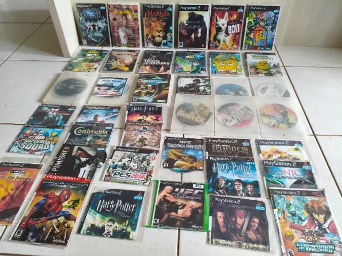 Pacotão de 40 Jogos de Playstation 2 variados gravados venda no estado.