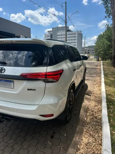 Toyota Hilux SW4 SRX 4X4 2.8 TDI 16V Dies. Aut. 2020
