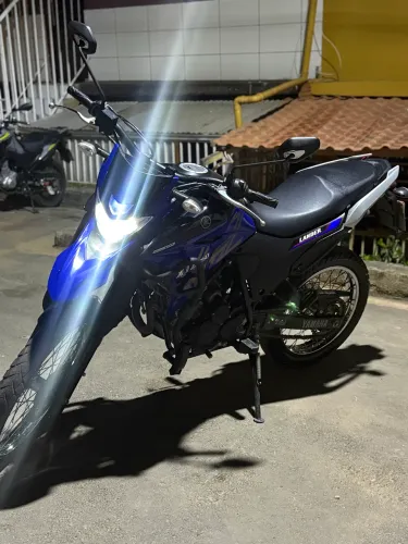 MOTO XTZ 250