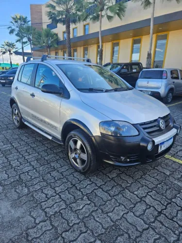 Volkswagen Crossfox 1.6 MI Total Flex 8V 5P 2009