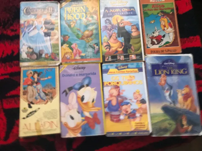 8 VHS de Desenho  