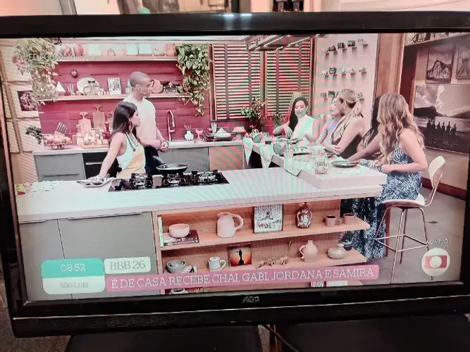 TELEVISÃO 43" LCD