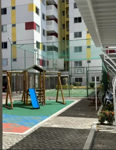 CONDOMINIO VALE DOS VINHEDOS NA AV: RIO DE JANEIRO  com 3 quartos em Siqueira Campos - Ara