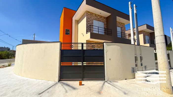 Casa a Venda no Residencial Terra Nova em Caçapava