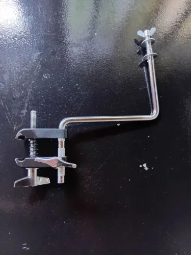 Clamp prato bateria
