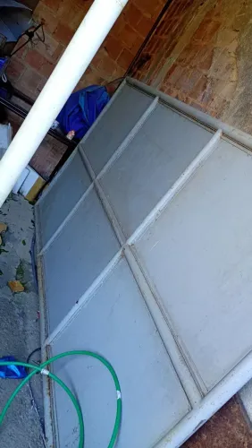 Vendo portão altura 1,70 m 3 m de comprimento