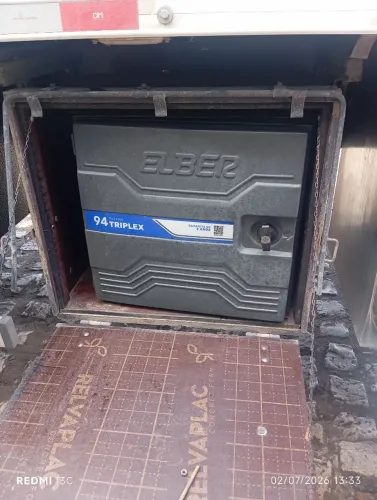 Geladeira para caminhão 94 litros