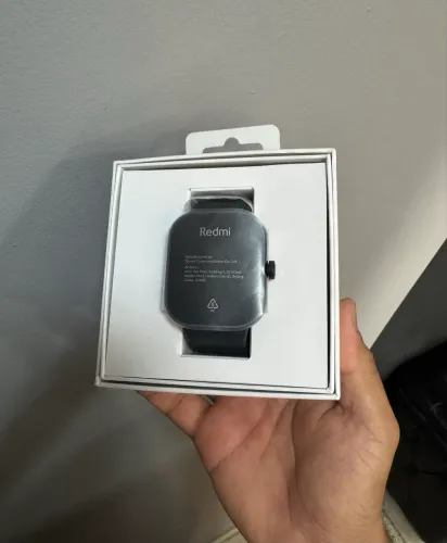 Smartwatch Redmi Watch 4 (faço olx pay)