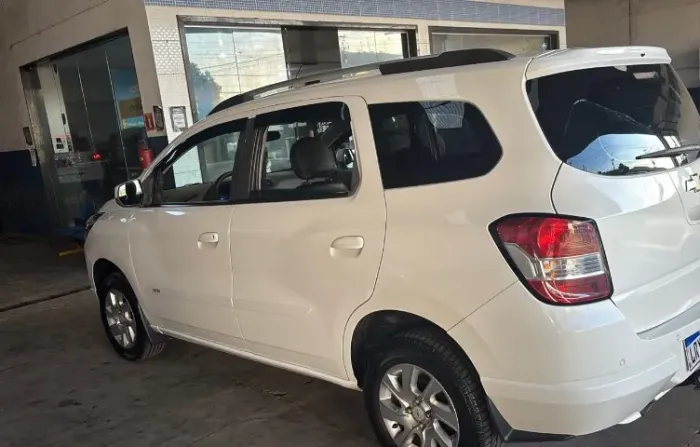 Chevrolet Spin LTZ 1.8 8V Econo.flex 5P Aut. 2015