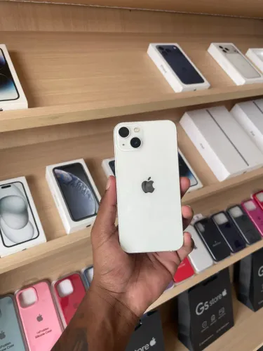 iPhone 13