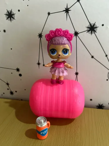 Boneca LOL com acessórios original
