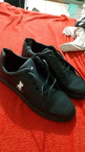 Tênis polo preto 42