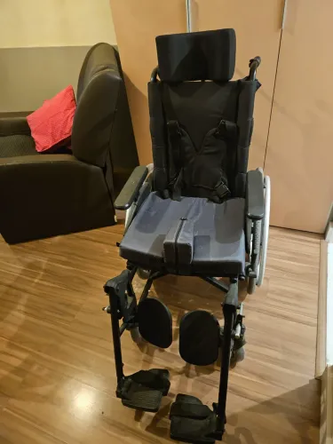 Cadeira de rodas Ortomobil