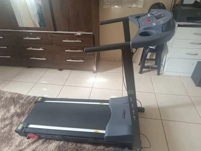 Vendo esteira elétrica