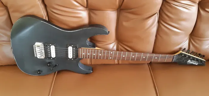 Guitarra ibanez