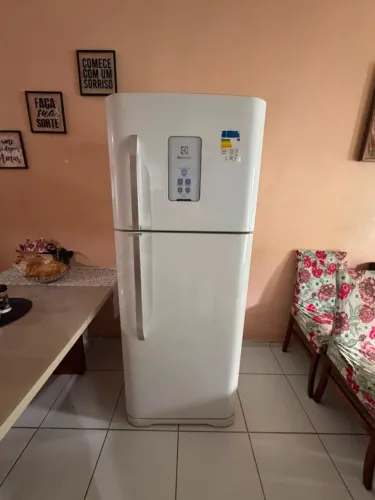 Geladeira eletrolux