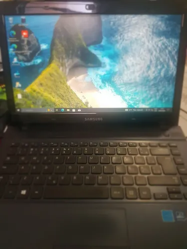 Notebook Samsung HD 500GB mais case e mouse sem fio.