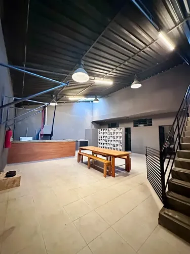 Ponto Comercial  VENDA e LOCAÇÃ 296 metros quadrados em Jardim Terras de Santa Helena - Ja