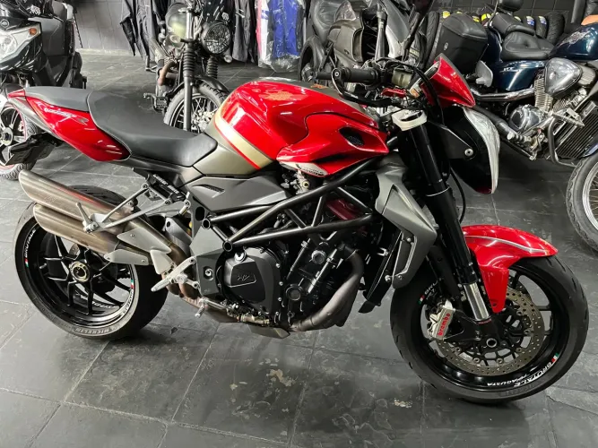 MV Agusta R 1090RR Brutalle