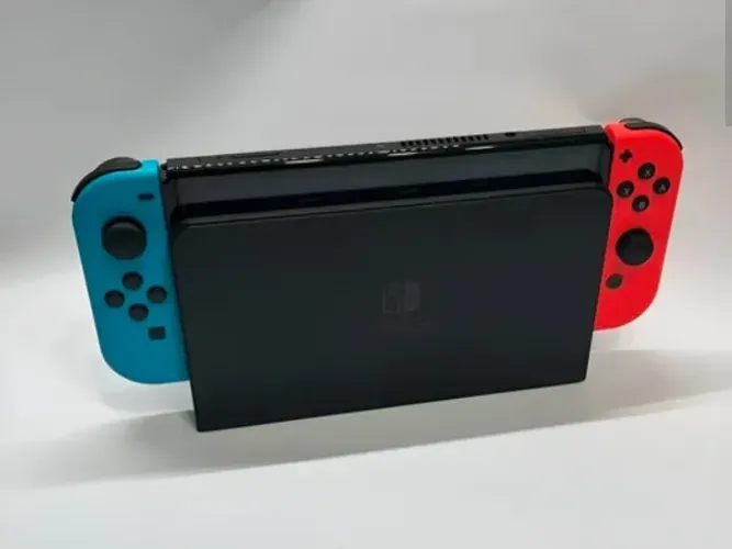 Nitendo Switch Oled com 6 jogos digitais