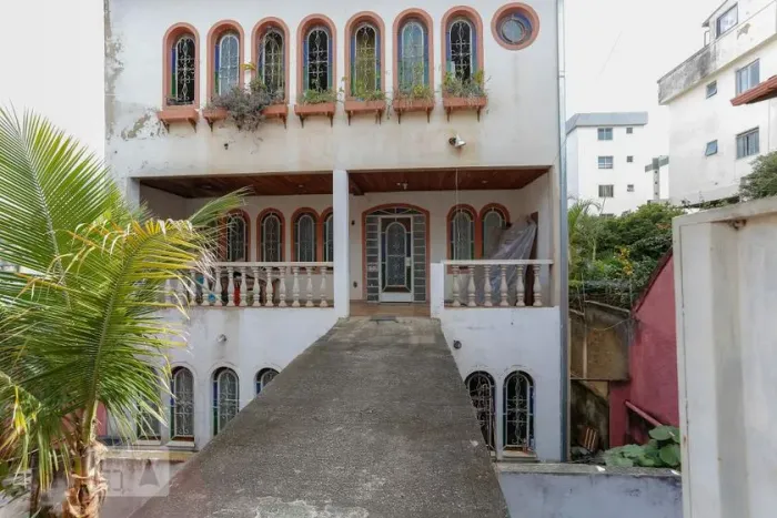 Casa à Venda - Sagrada Família, 10 Quartos, 450 m2