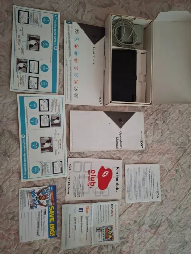 Nintendo DSI COMPLETO na caixa com TODOS os ENCARTES - Ver descrição 
