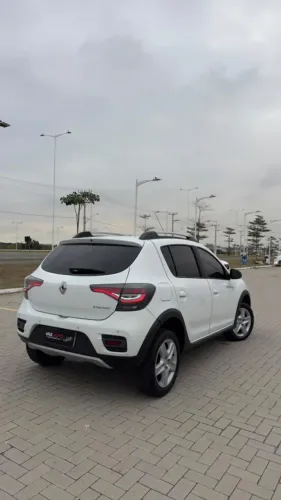 Renault Sandero Stepway Flex 1.6 16V 5P 2021