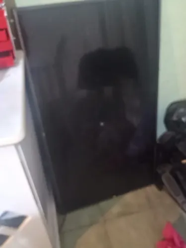 Tv para retirada de peças
