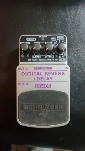 Pedal Digital Reverb/Delay Dr400