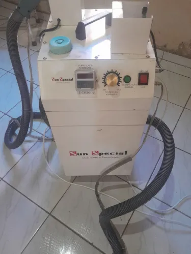 Máquina de tirar linha