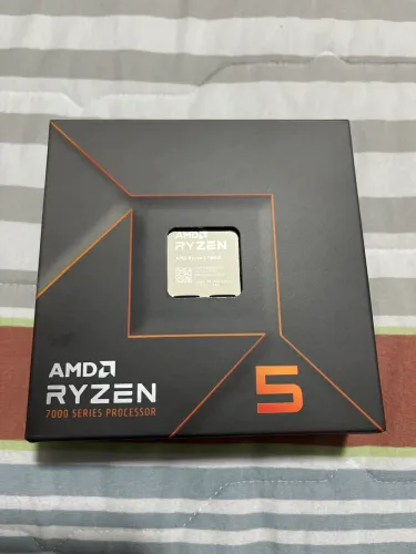 Processador AMD Ryzen 5 7600X, 5.3GHz Max Turbo, Cache 38MB, AM5, 6 Núcleos