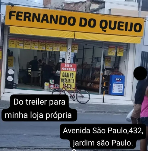 Queijos, presuntos, mortadelas, ovos e outros.