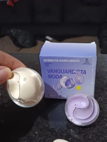 Fone de ouvido bluetooth solto atrás da orelha