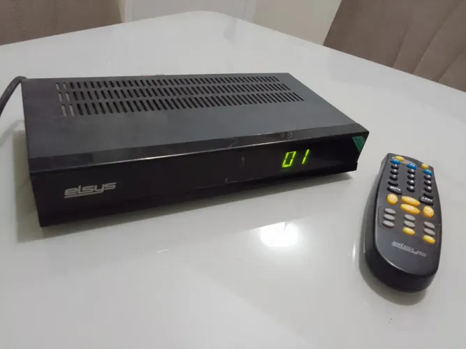 Sintonizador para tv Elsys (2 unidadea com controle)