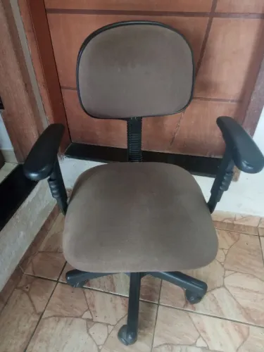 Cadeira de escritório, sem avarias