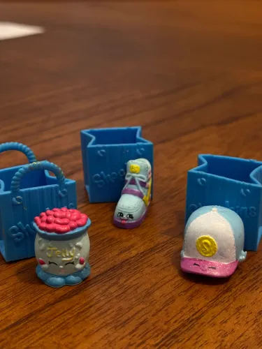 Lote Shopkins com três unidades