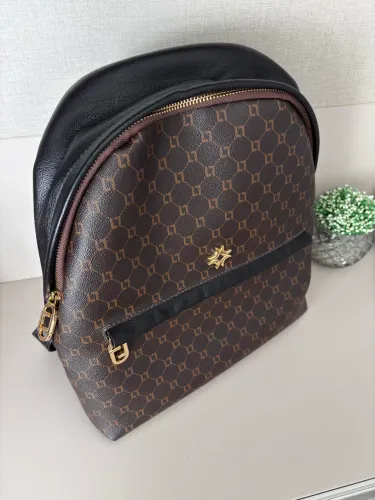 Linda mochila Luz Da Lua NOVA