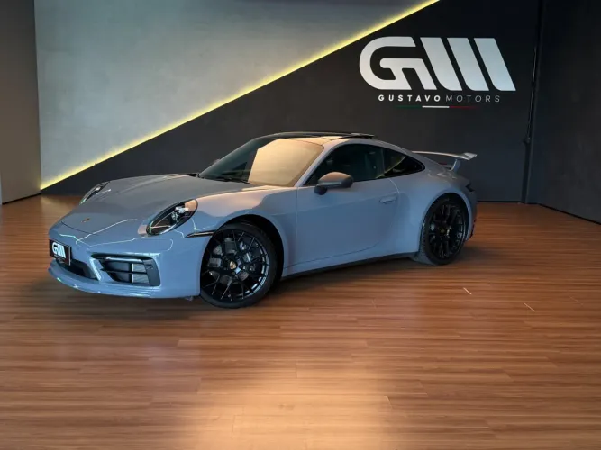 Porsche 911 Carrera 3.0 24V H6 PDK 2024