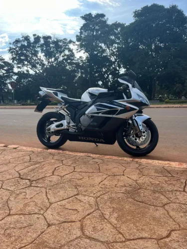 CBR 1000 RR