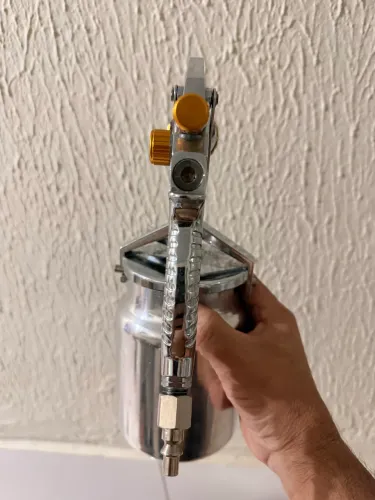 Pistola de pintura.