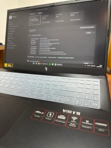 Notebook Niltro V15