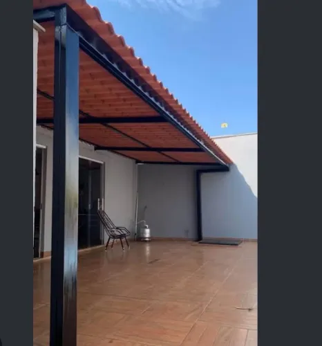 Montagem de telhado para terraço -estrutura metálica
