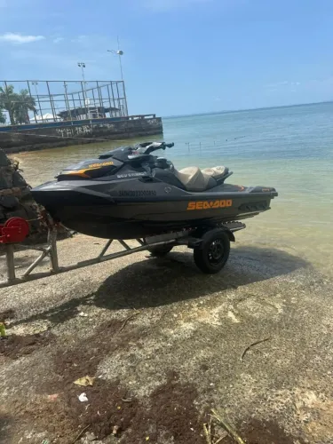 Jet ski em sociedade disponível para repasse