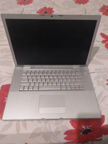 Macbook Pro - 15 polegadas - meados de 2006 (detalhes)