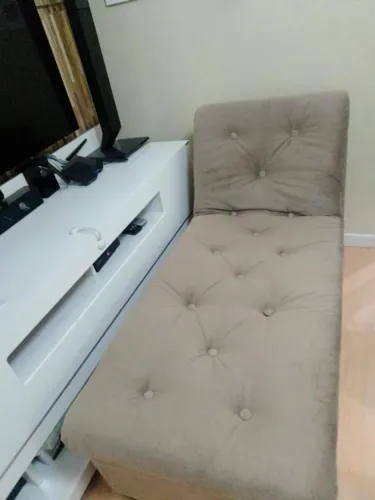 Sofá tipo Diva / chaise ou rack 450 cada