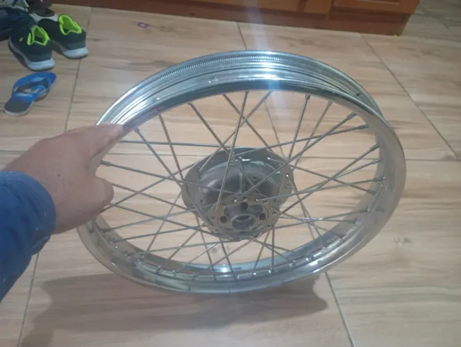 Roda dianteira Bros 19" Nova nunca usada