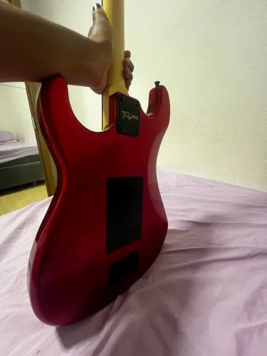 Guitarra TG Six-Mart