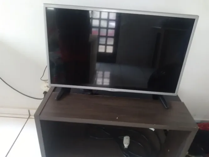 TV 32