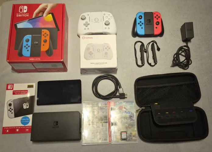 Nintendo Switch OLED + Case + Controle LinYuvo + Jogo + Película 