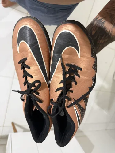 Chuteira  Hypervenom Society 